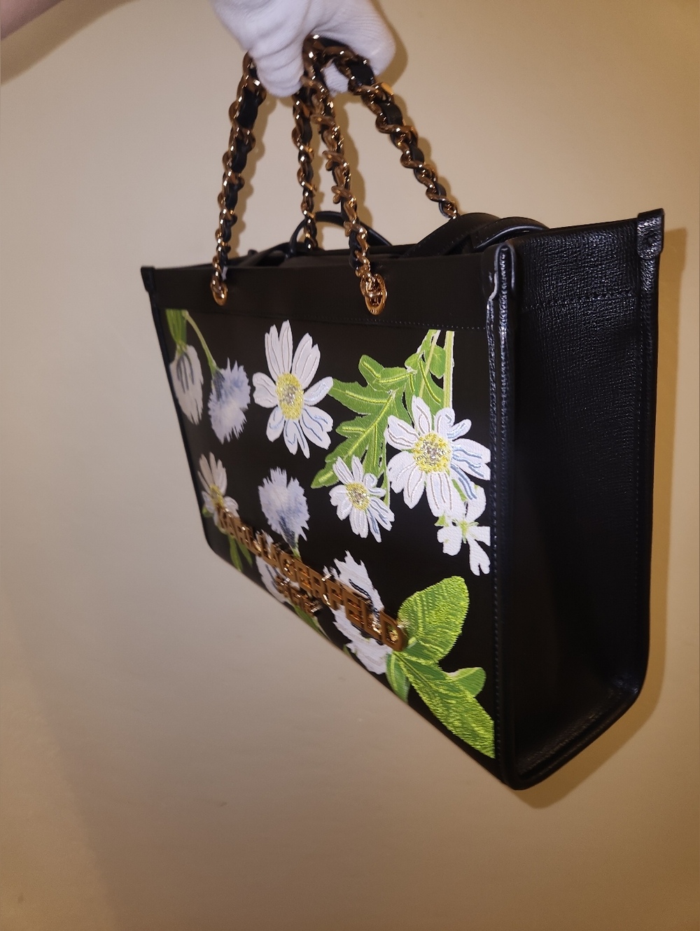 NWT$428 SAVOIE Crystals inside FLORAL TOTE W/ CHAIN STRAP Embroidery Multicolor - Picture 17 of 17